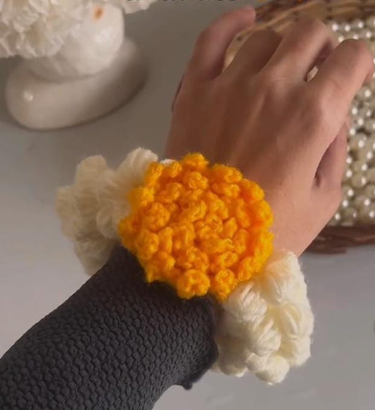 White and red rose crochet bracelet