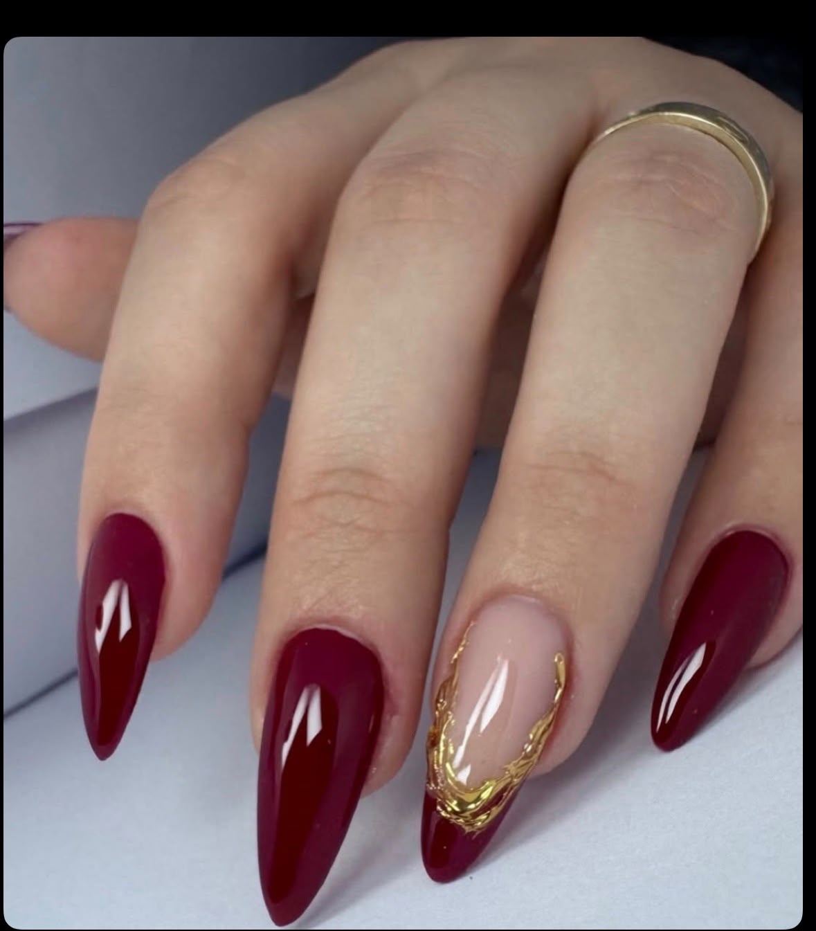 Gel X Press On Maroon Nails - gold foil detail